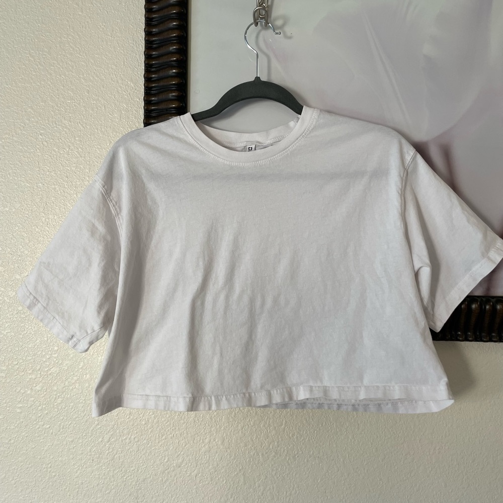 SOLD Cropped white tea SOLD